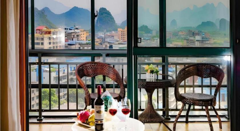 Vienna Hotel (Guilin Qixing Wanda Plaza) 30/48
