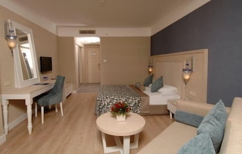 Seamelia Beach Resort Hotel Spa 41/62
