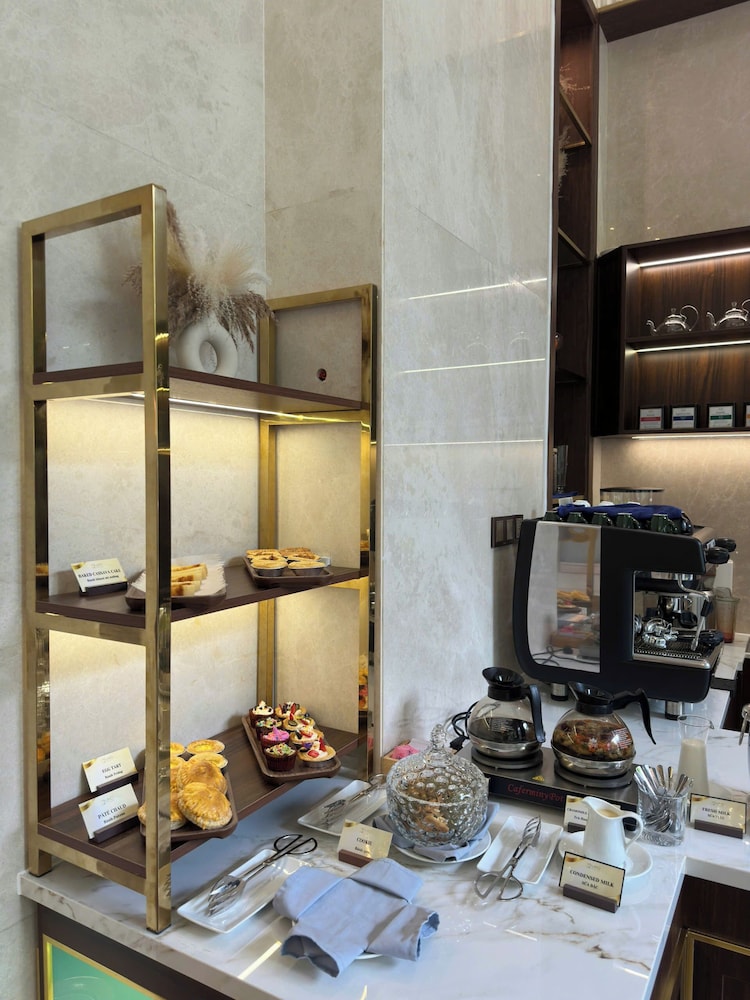 22Land Hotel Saigon 38/50