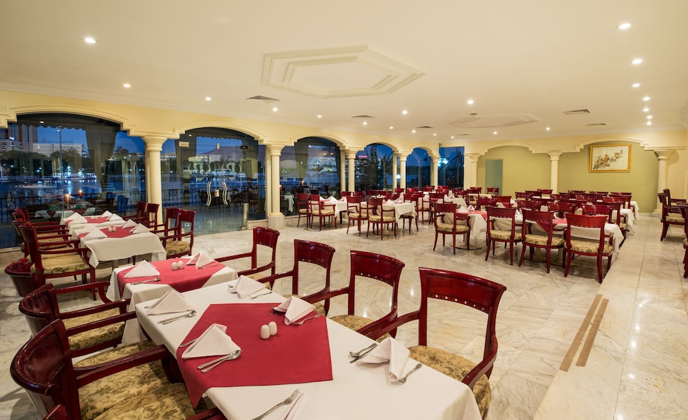 Obelisk Nile Hotel Aswan 56/75