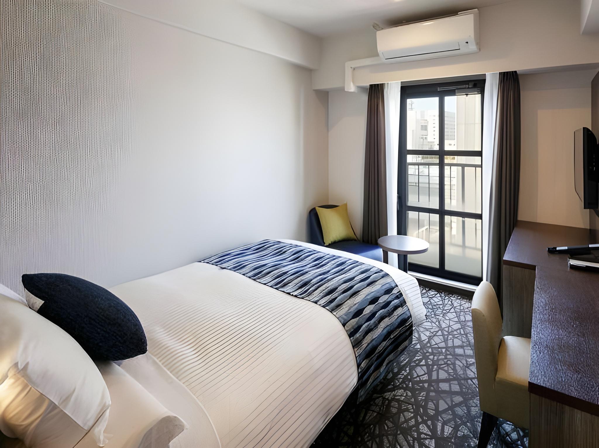 STANDARD, SEMI DOUBLE BED