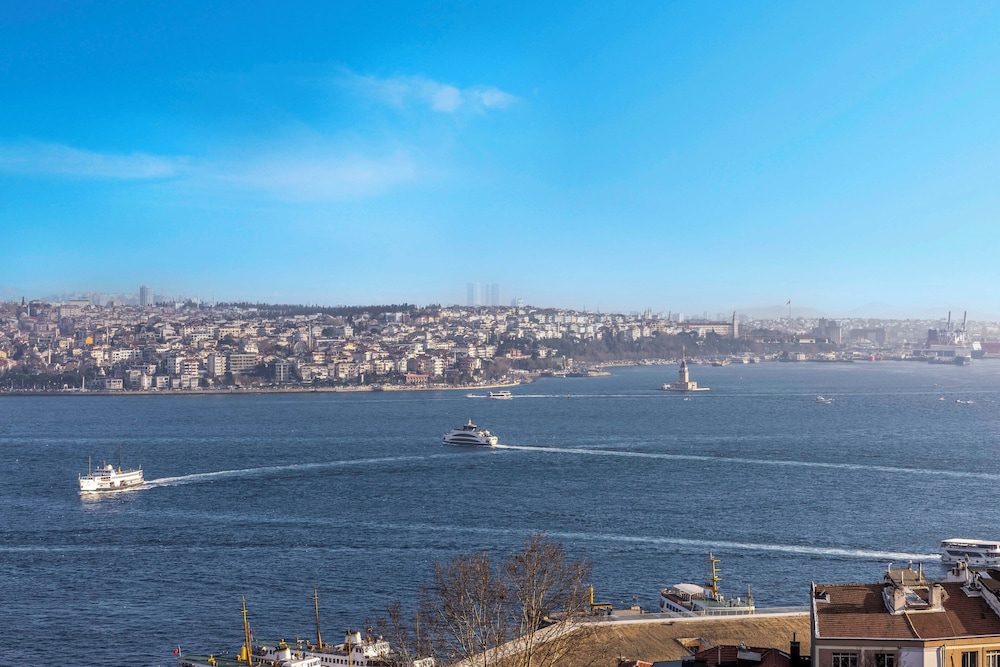 Opera Hotel Bosphorus 62/67