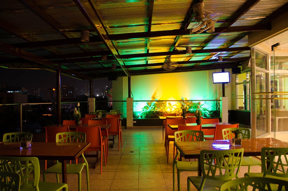 Allsons Apos Inn 37/50