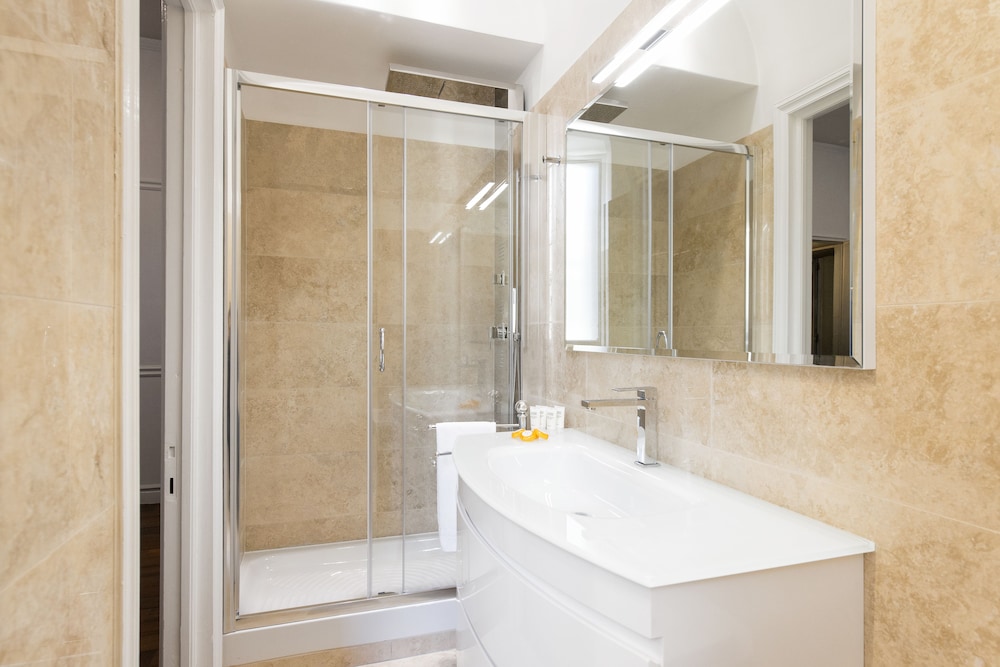 RESIDENZA RUSPOLI BONAPARTE 47/50