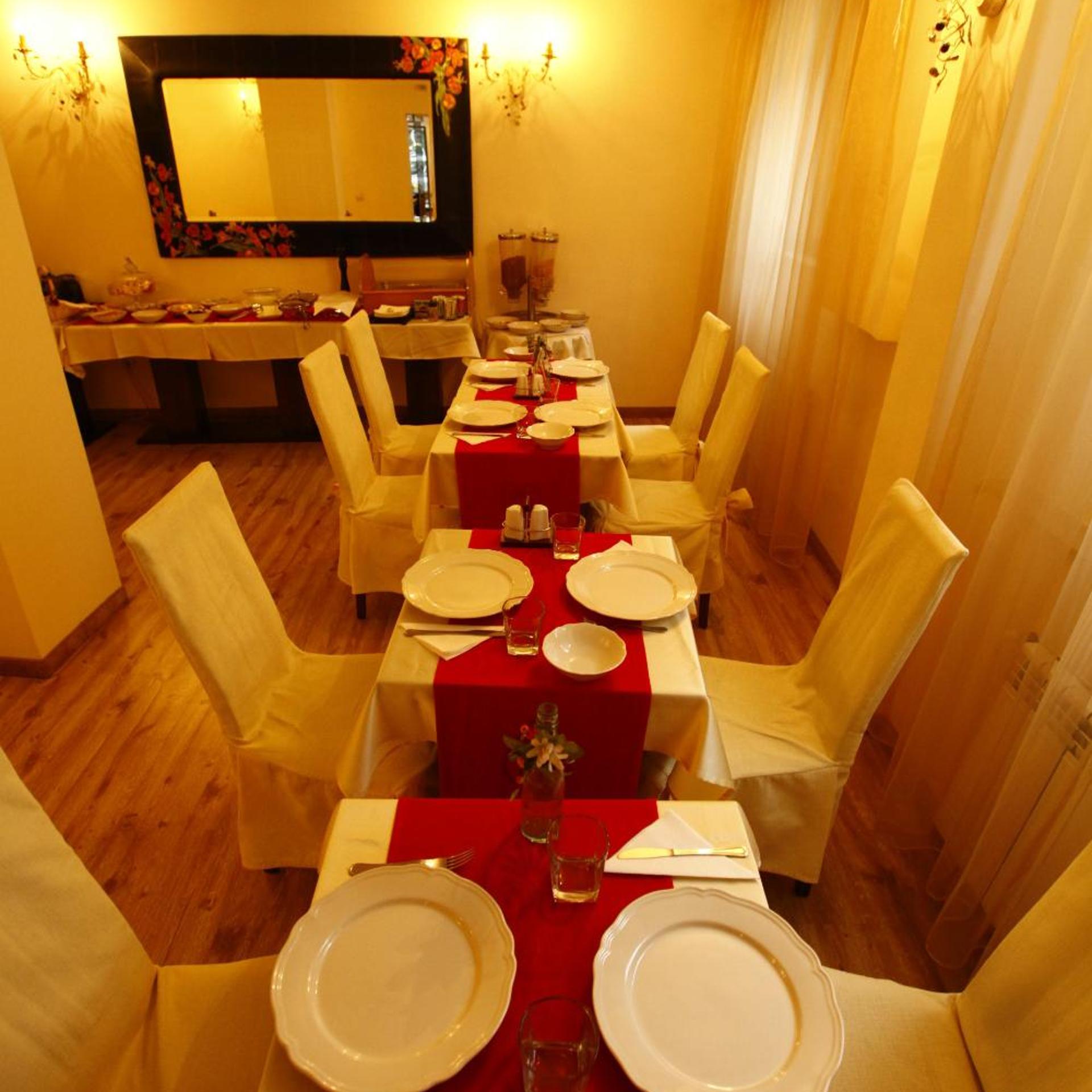 Hi Boutique Hotel 40/50