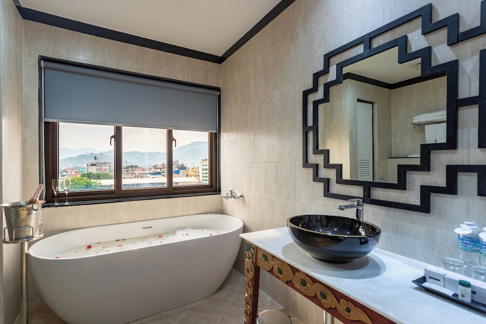 Hotel Lo Mustang 62/62