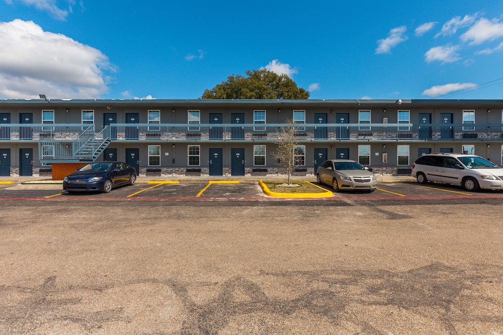 Motel6 Temple, TX 39/46