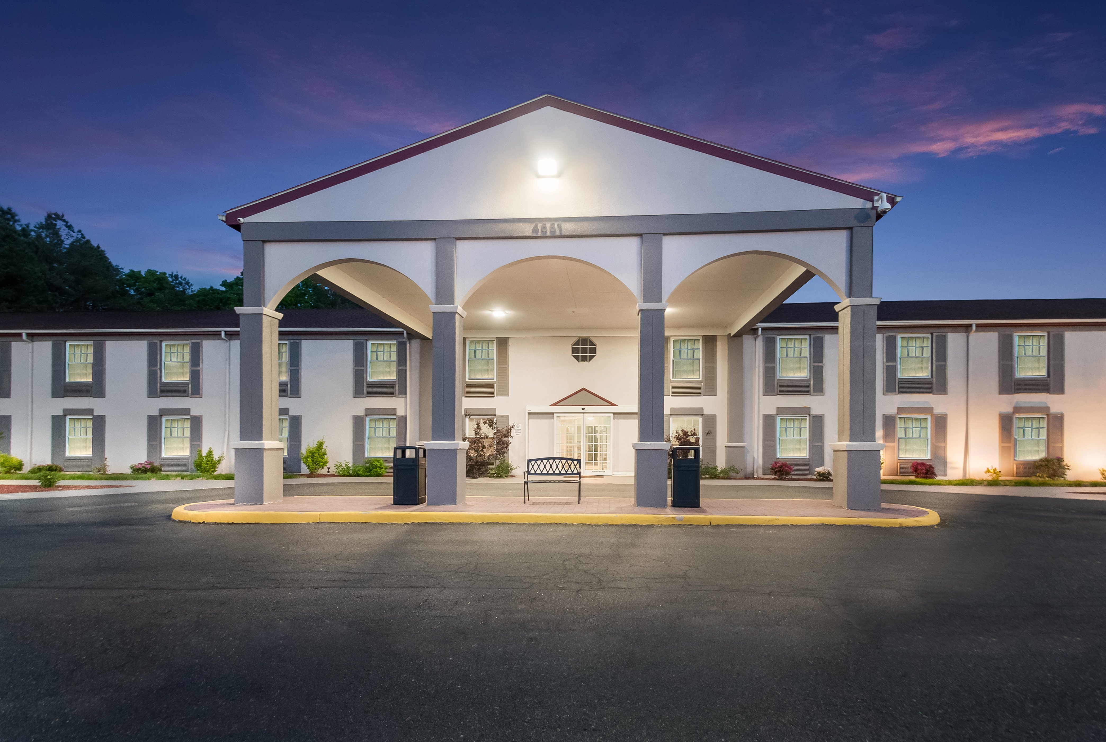 Red Roof Inn Dahlgren Naval Base 2/32