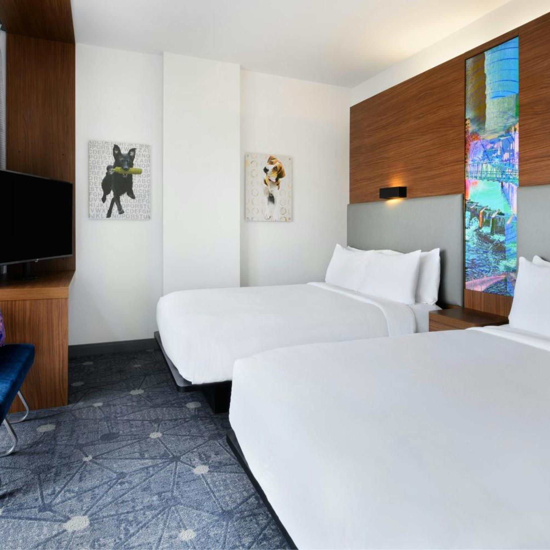 Guest Room, 2 Queen Beds, Pool View, Pool Side, Low Floor