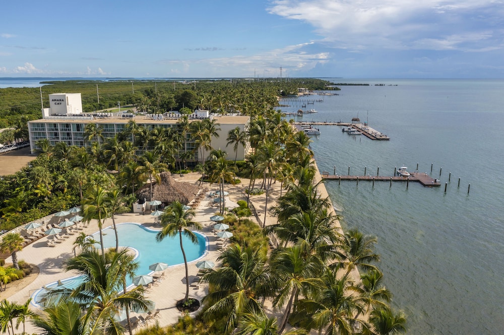 Amara Cay Resort 36/77