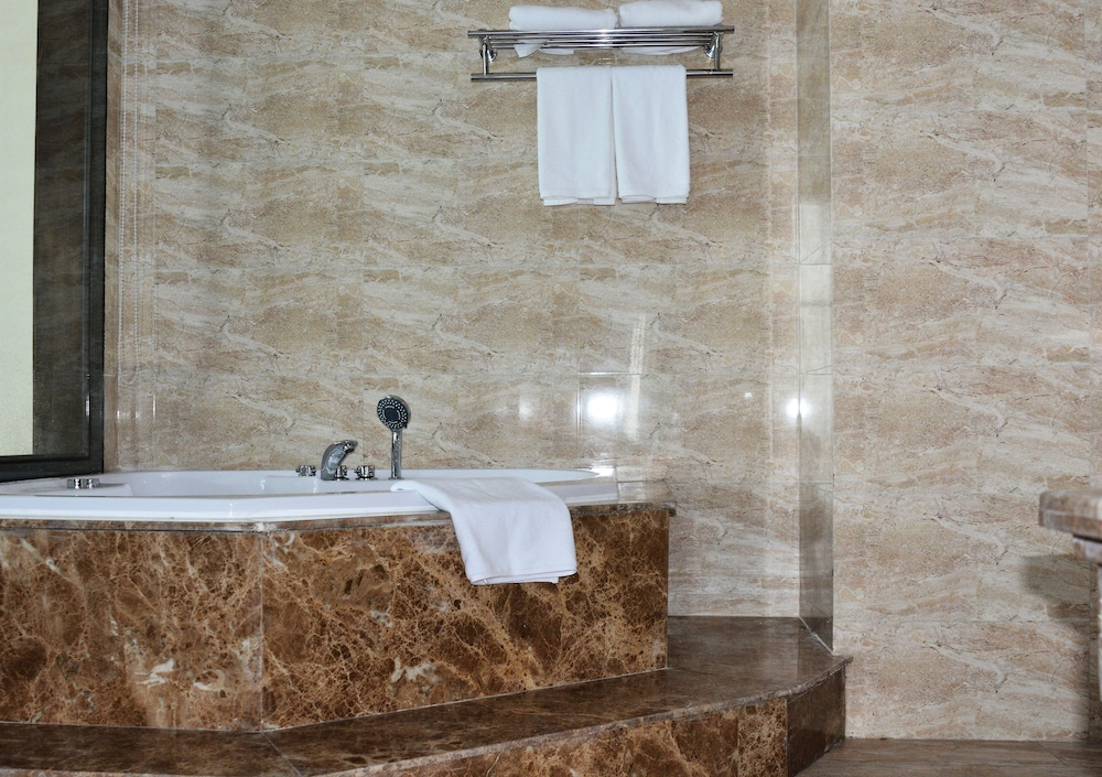 Muong Thanh Grand Cua Lo 54/65