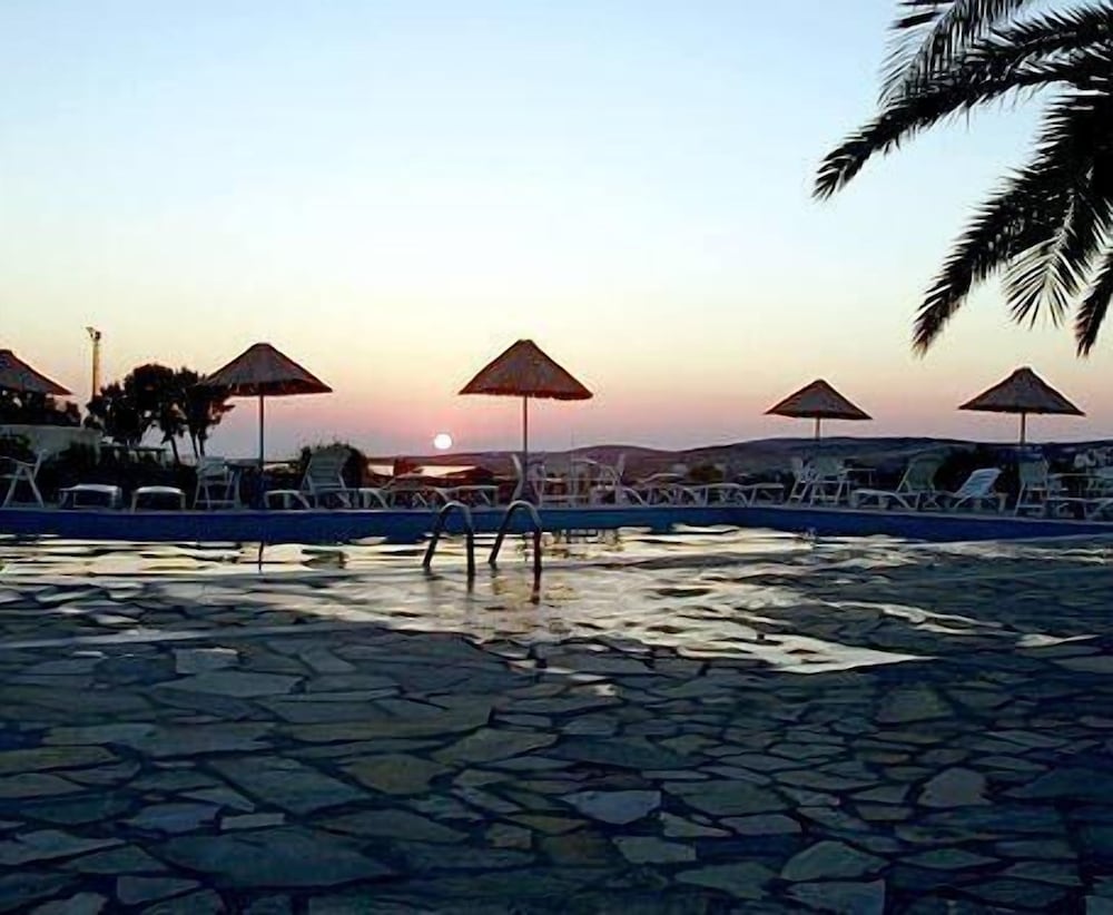 Eri Hotel 48/62