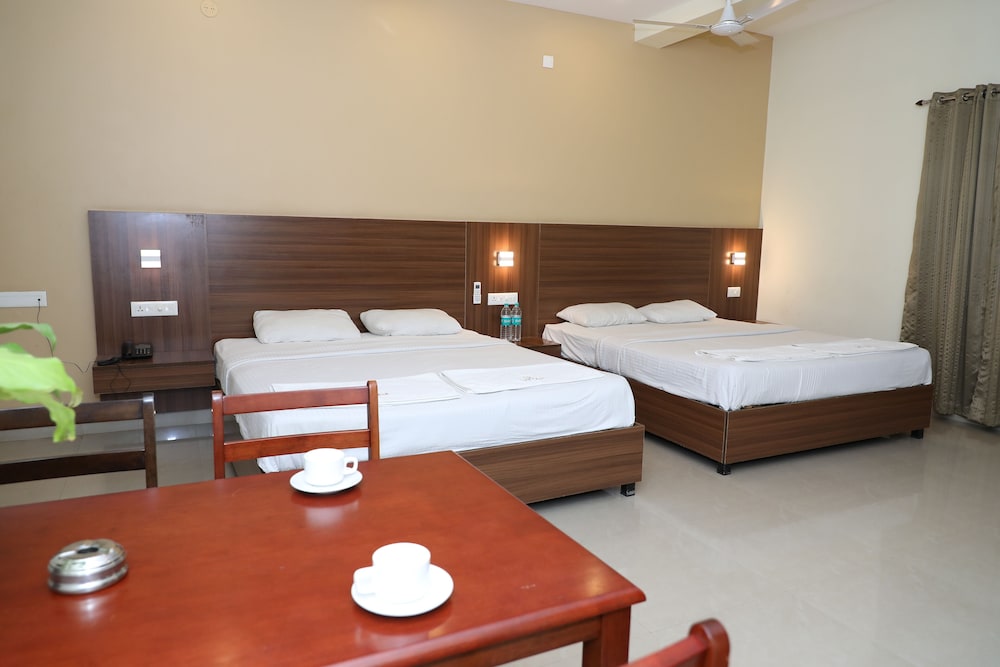 Hotel Citywalk Residency 24/50
