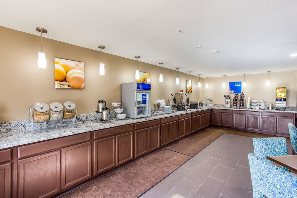 Quality Inn Charleston South 13/46