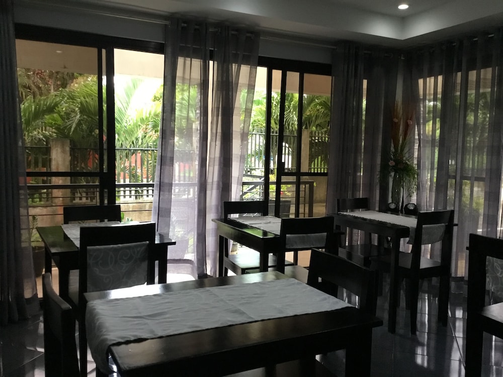 Rangya Hotel 35/66