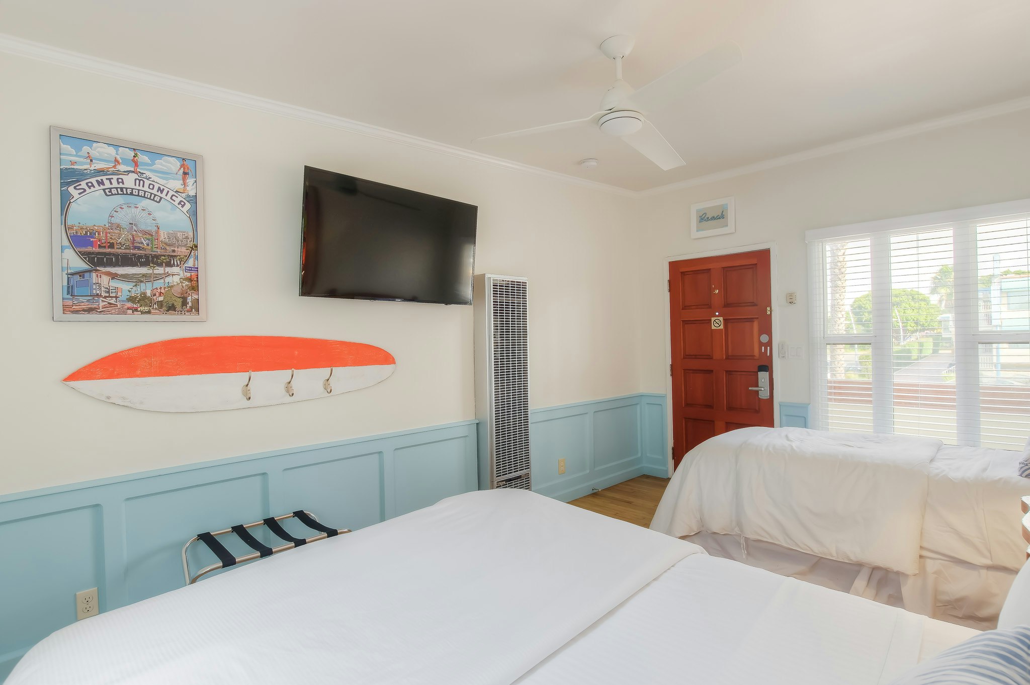 Sea Blue Hotel 4/11