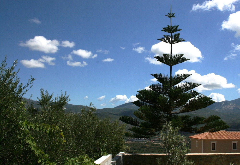 Lagoon View Apartments - Adults Only 62/70