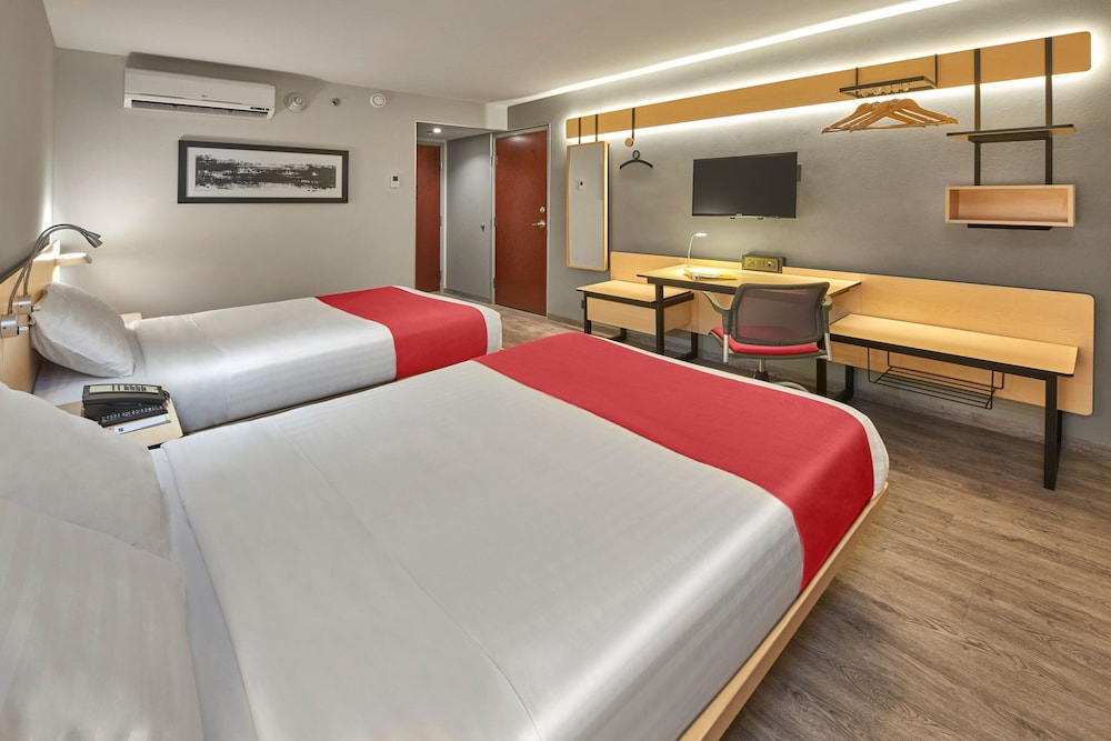 City Express by Marriott San Luis Potosi Zona Universitaria 12/43