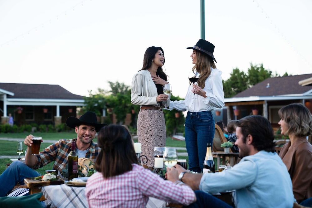 Carter Creek Winery Resort & Spa 38/39