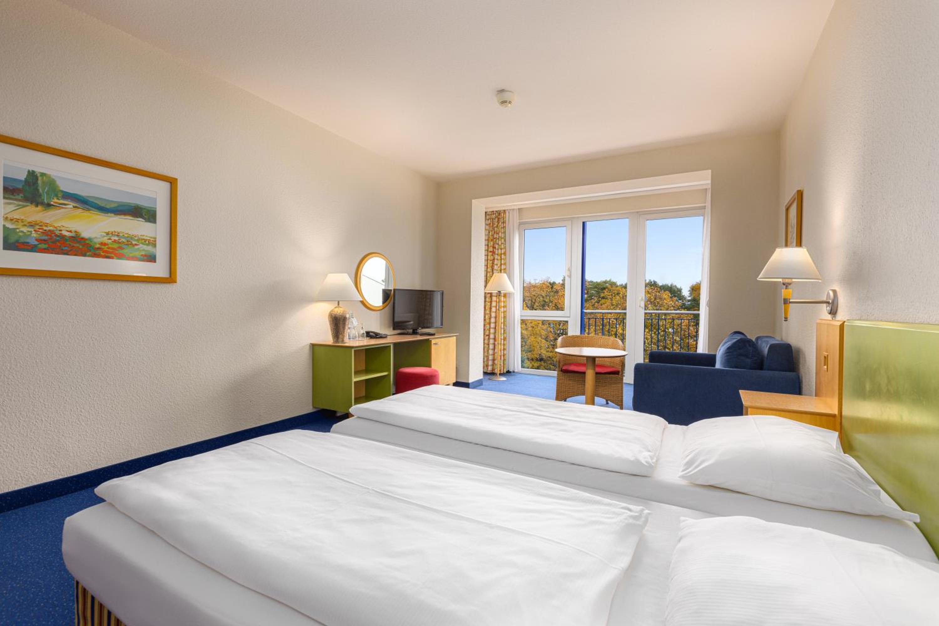 Comfort, Double Bed, with Extra Bed, Broadway View