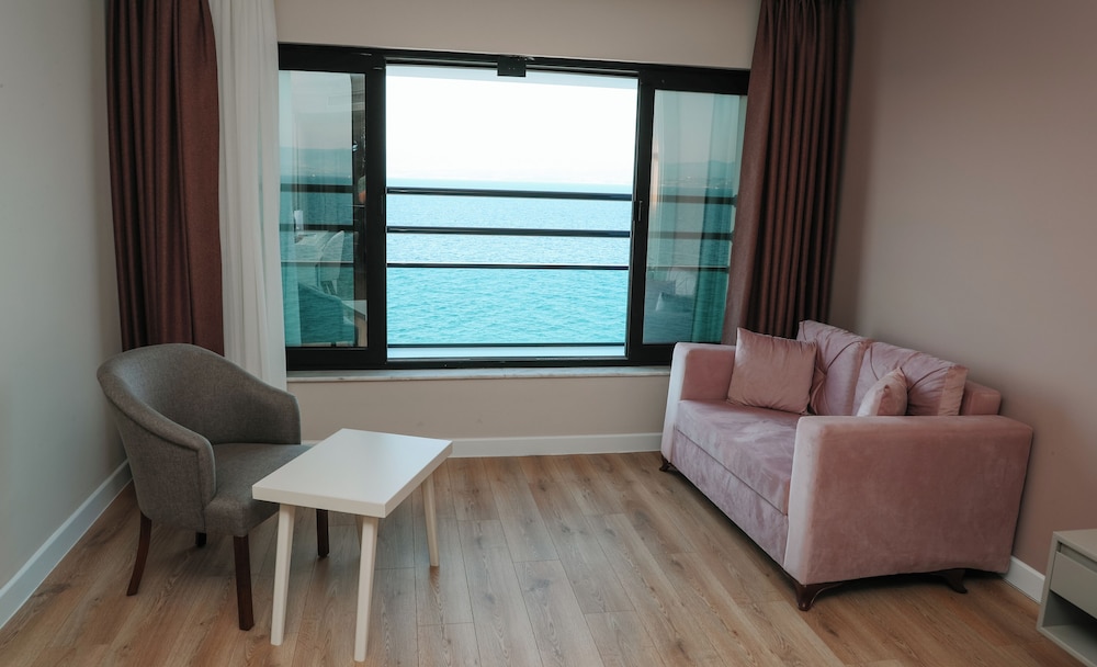 Vira Otel Suites 39/68