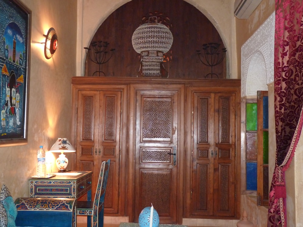 Riad Marlinea 12/50
