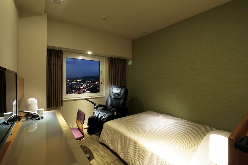 Candeo Hotels Chino 4/60