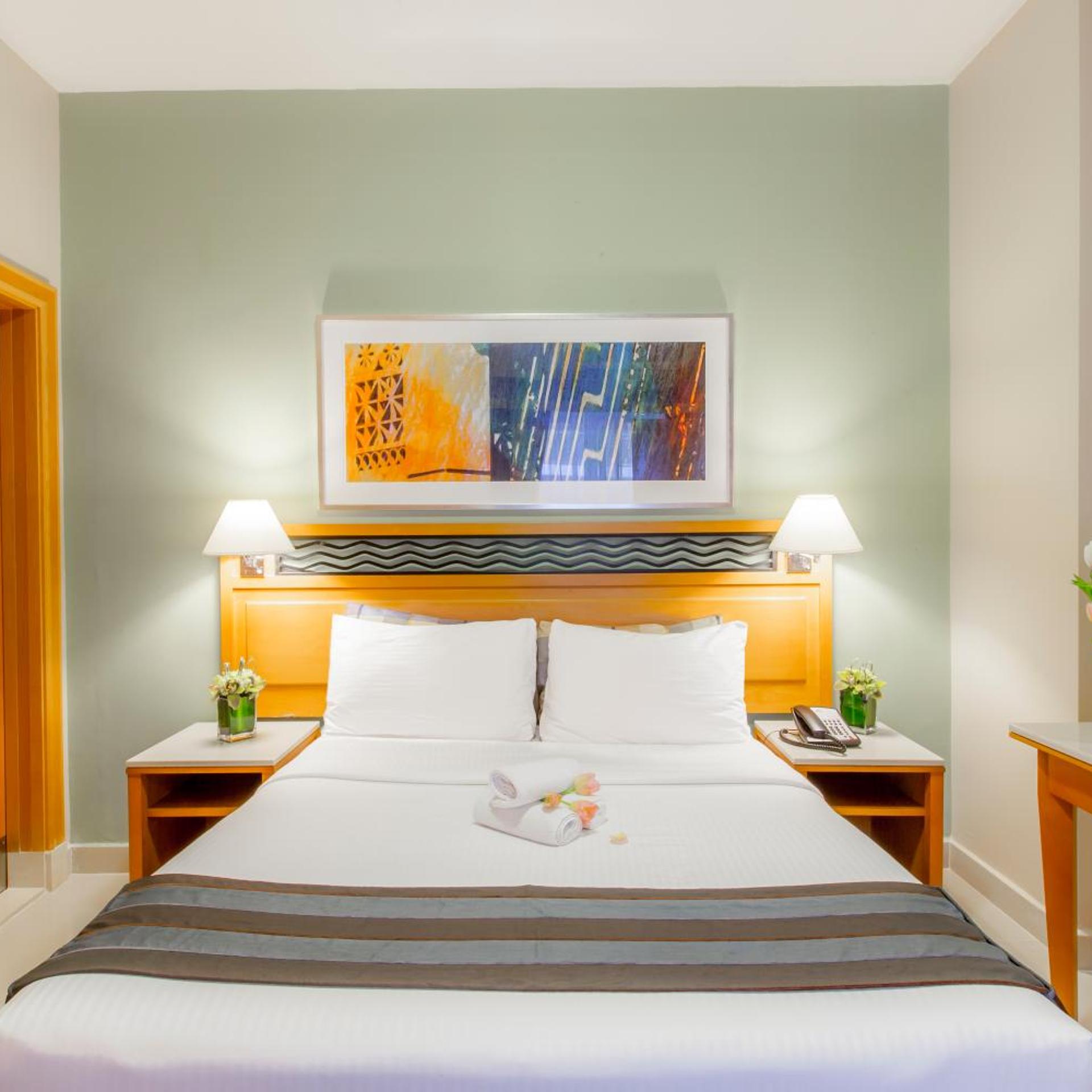 One Bedroom Apartment Golden Sands 3