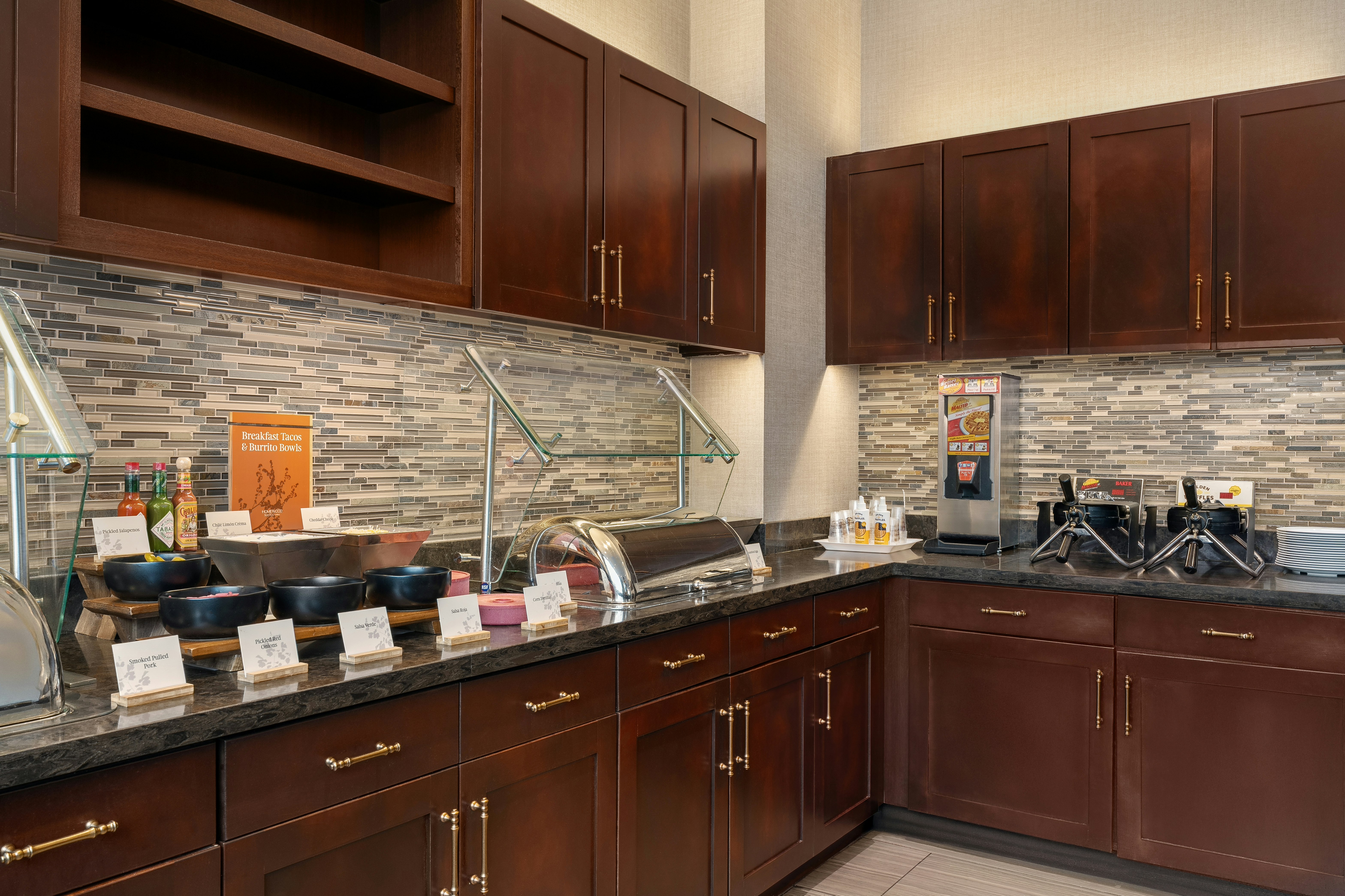HOMEWOOD SUITES BY HILTON WASHINGTON DC CAPITOL-NAVY YARD 76/76