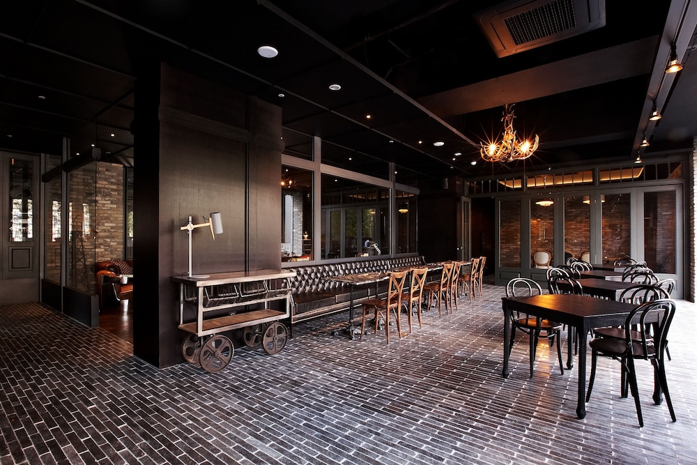 Lee Design Hotel 48/74