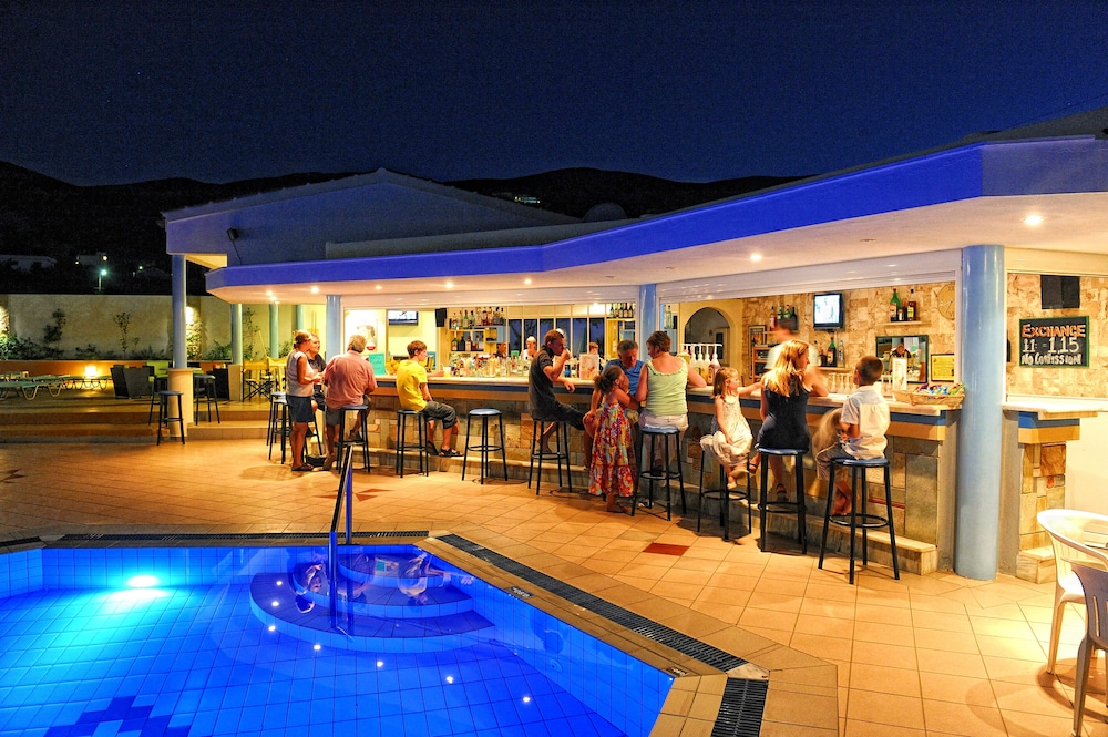 Melissa Apartments, Studios & Suites 10/60