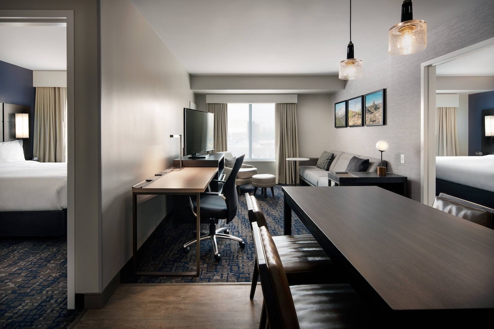Residence Inn By Marriott Scottsdale Salt River 40/43