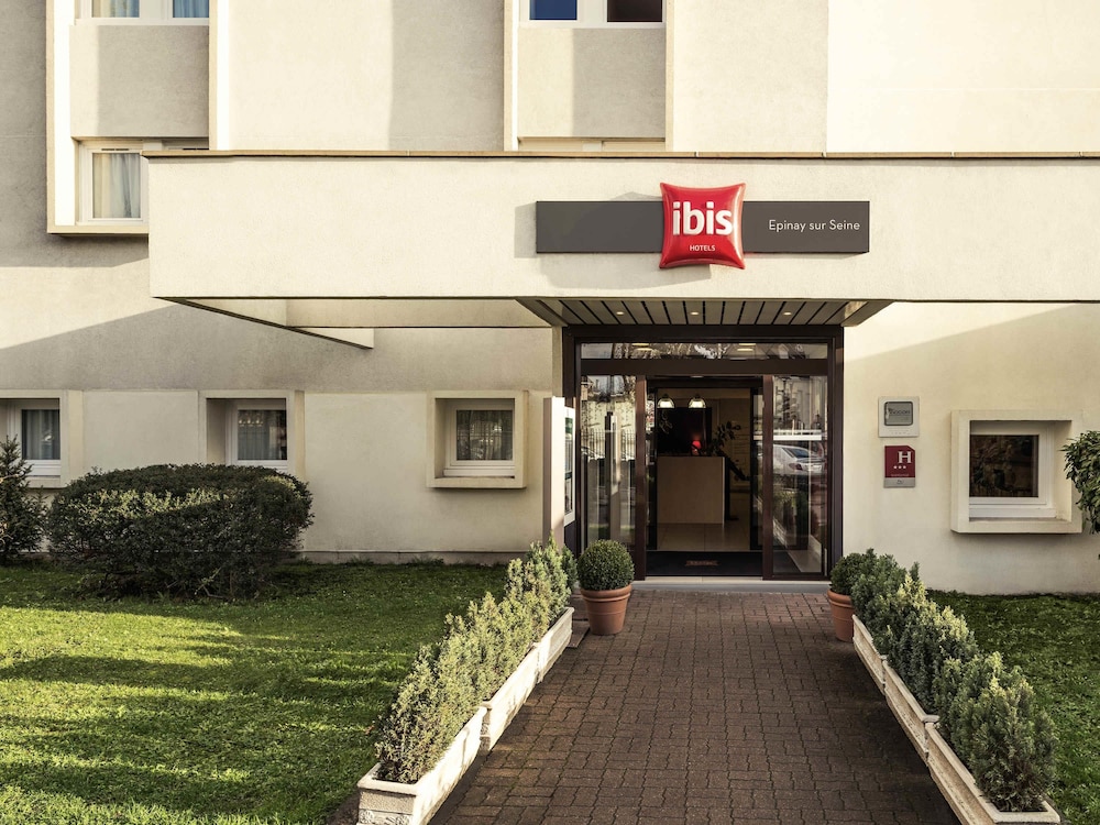 ibis Epinay sur seine Gennevilliers 6/72