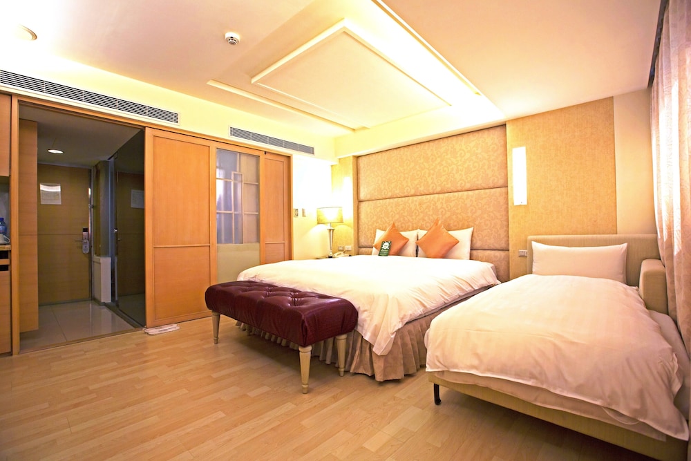 Shin Yuan Celeb Metro Hotel 15/33