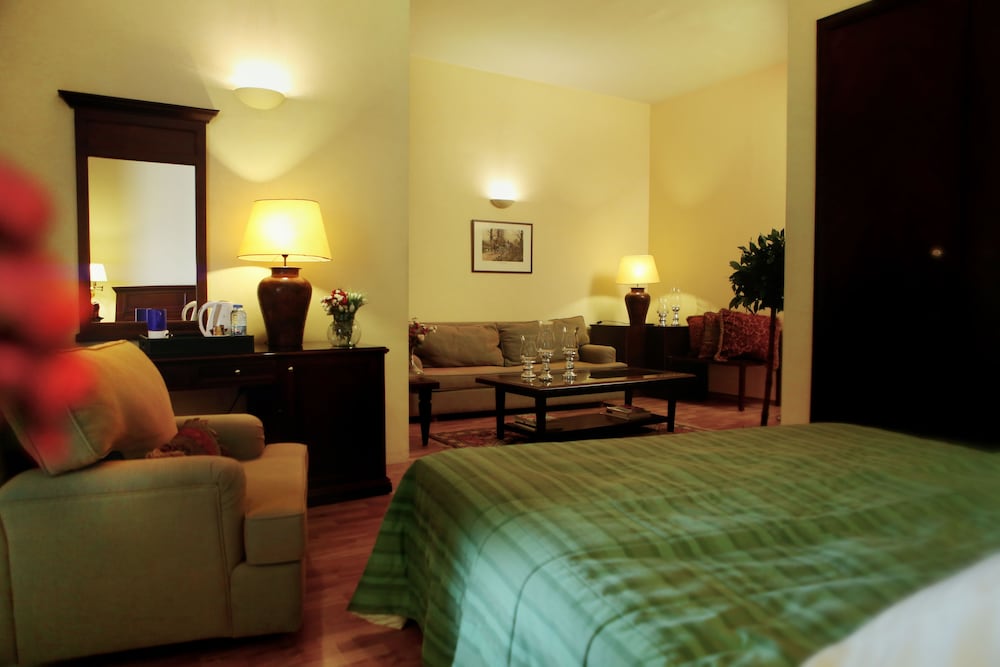 Massabki Hotel 7/38