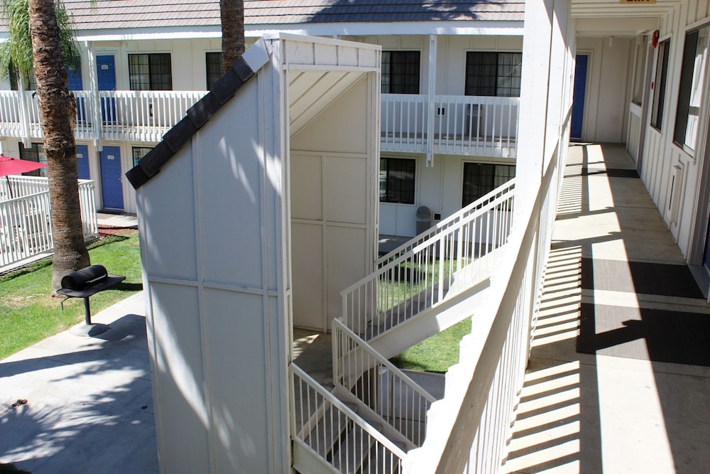 Motel6 Coalinga, CA - East in COALINGA - CA