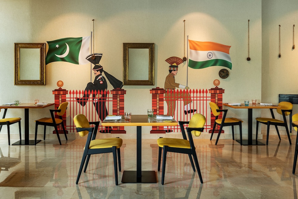 Four Points by Sheraton Production City Dubai 45/58
