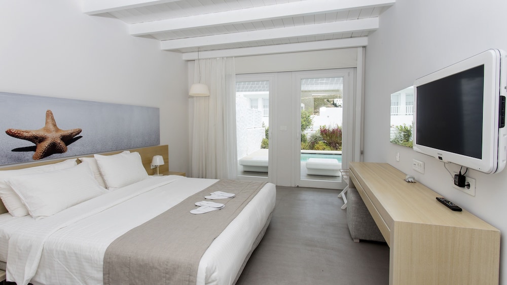 Patmos Aktis Suites And Spa 19/86
