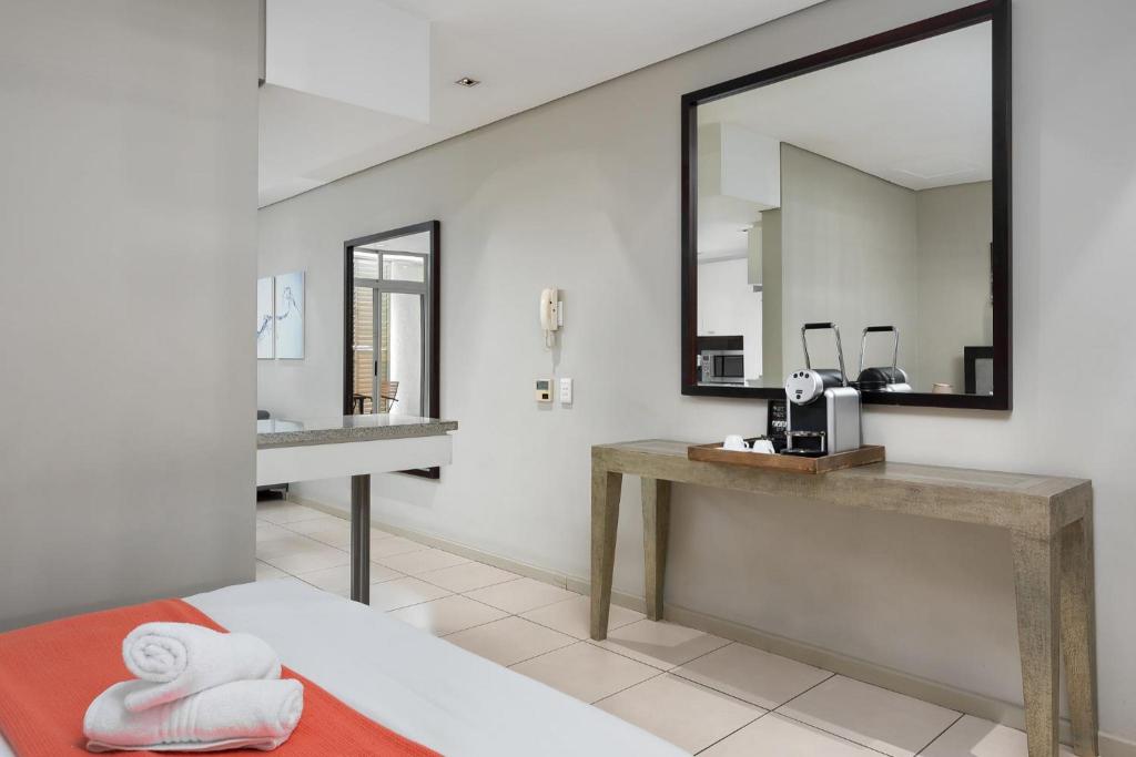 Harbouredge Suites By Totalstay 90/94