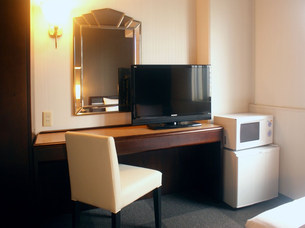 Hotel Livemax BUDGET Naha 37/45