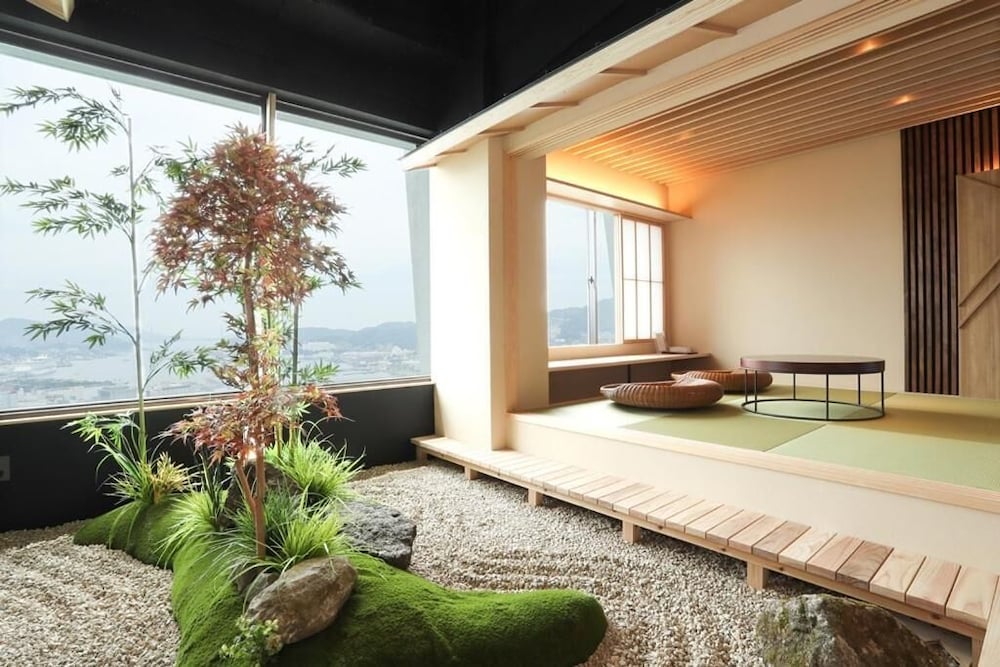 Hotel Nagasaki 46/50