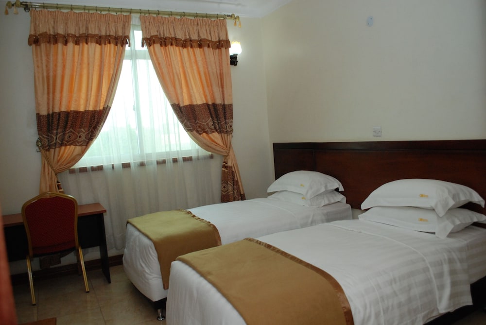 Casa Miltu Hotel 24/64
