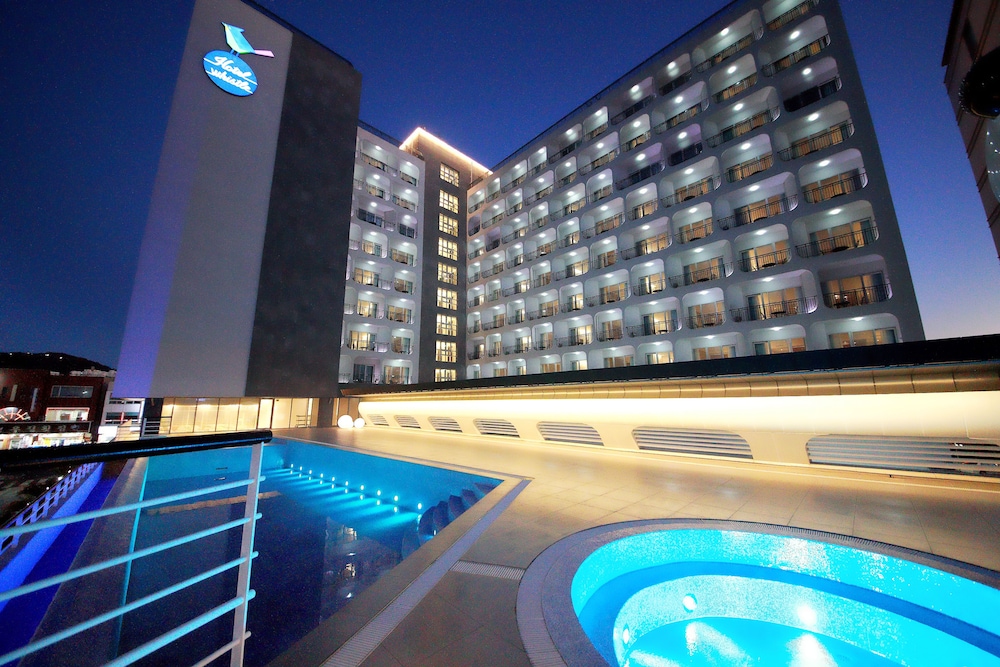Hotel WhistleLark Jeju in JEJU