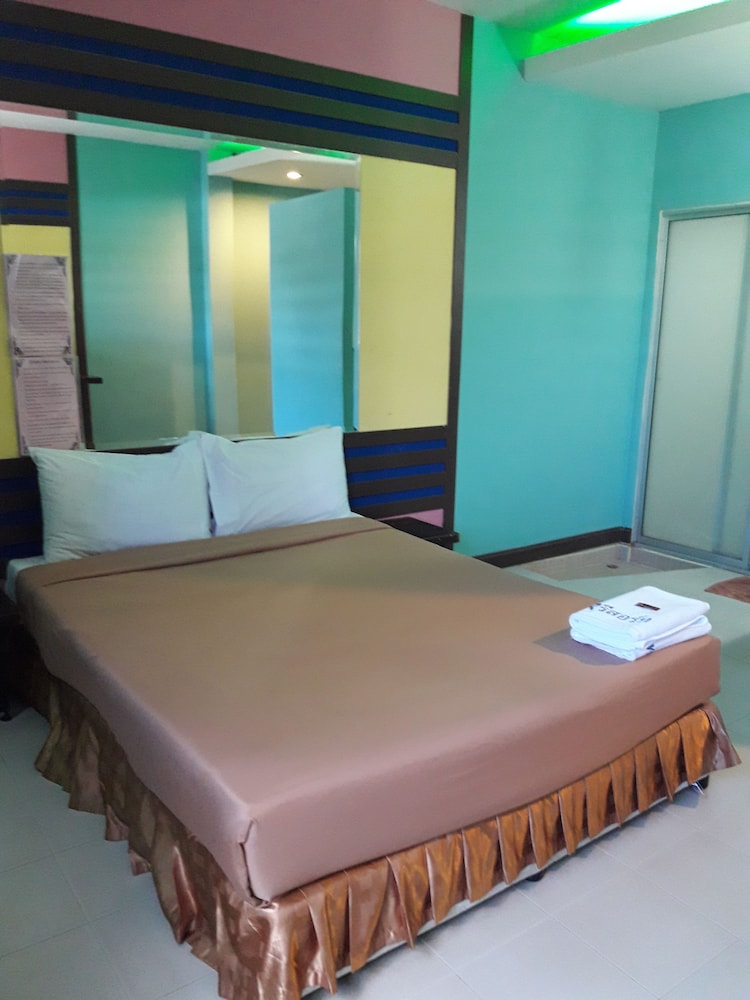 Pr Resort Hat Yai 10/40