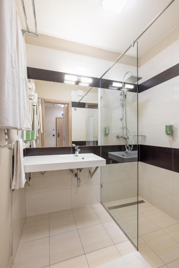 Hotel Golan by Silvercrowngroup 42/46