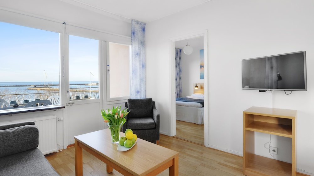 Strand Hotel Borgholm 36/42