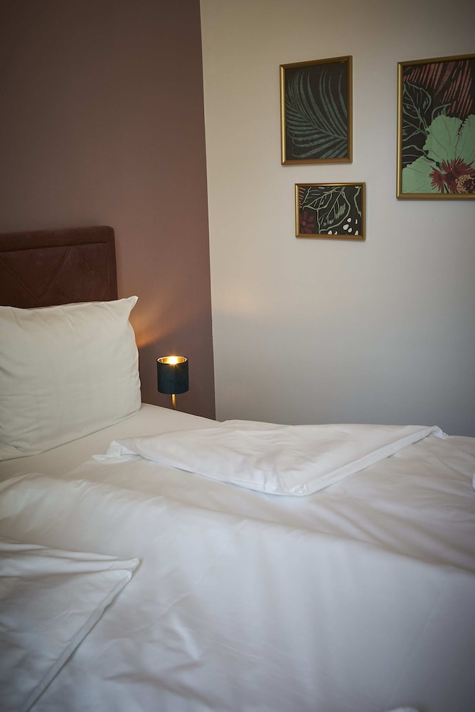 Nove Boutique Apartments 17/50