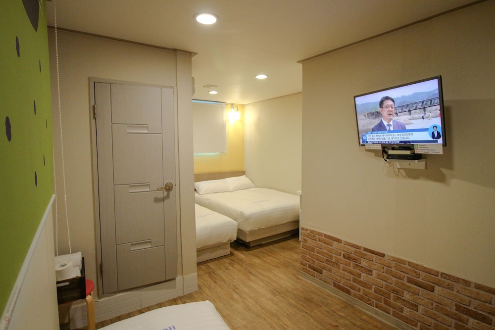 Dongdaemun Hwashin Hostel 46/47