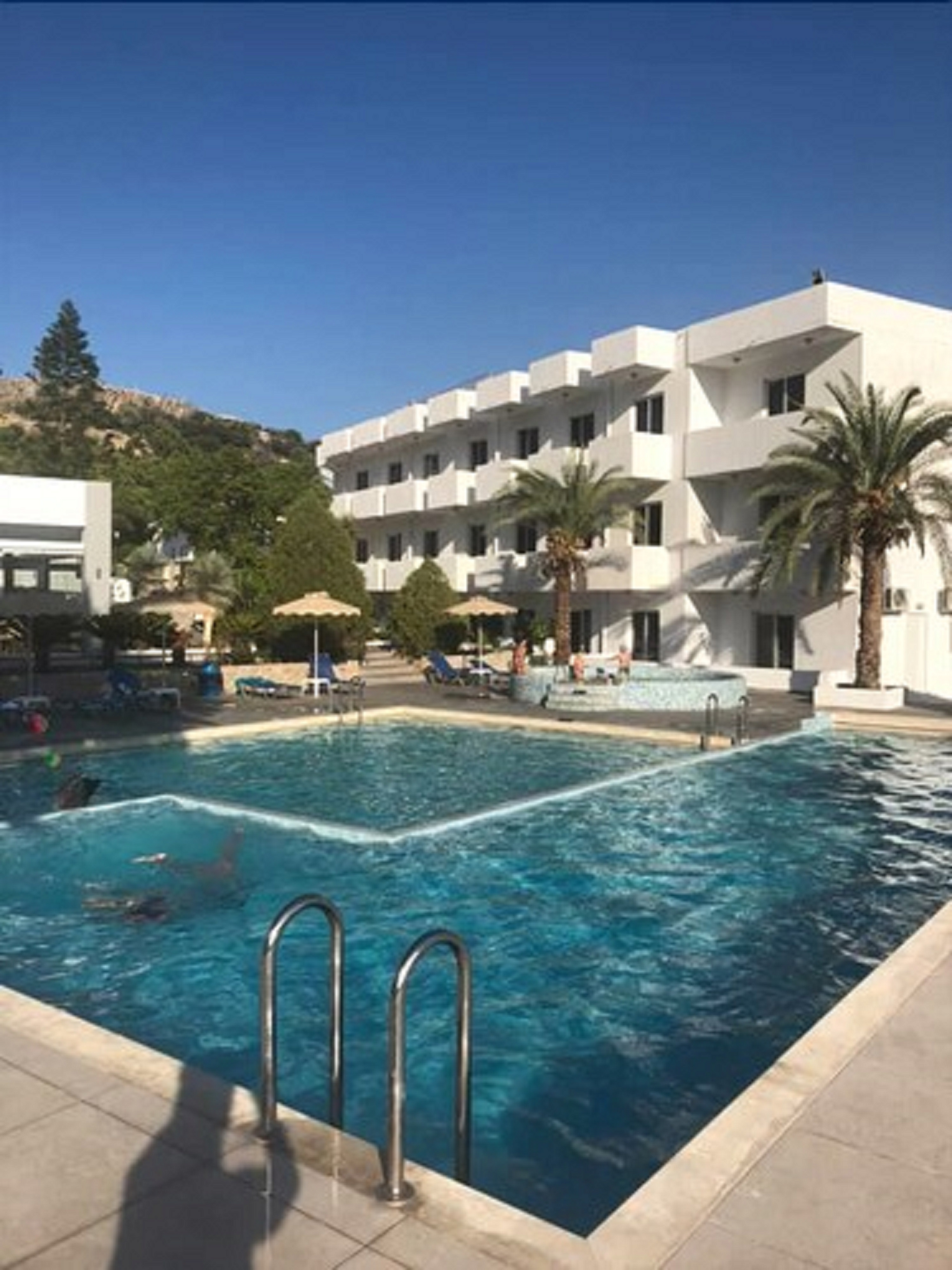 Pefkos Breeze Family Resort and Spa 33/37