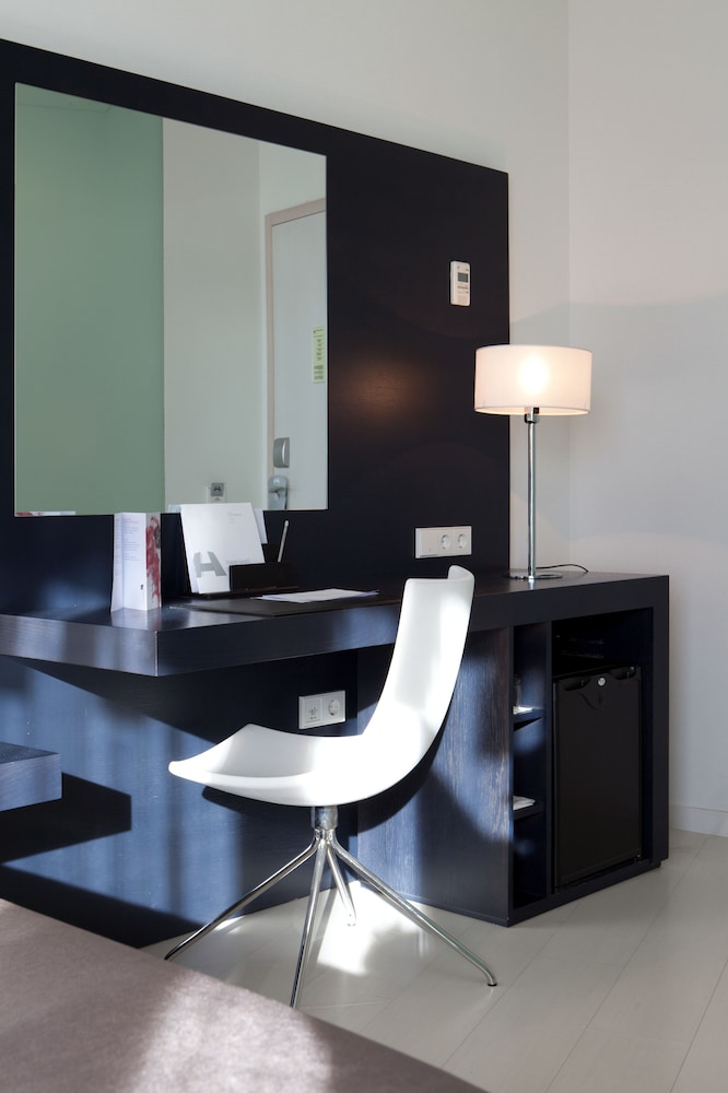 Porta Fira Hotel 50/60